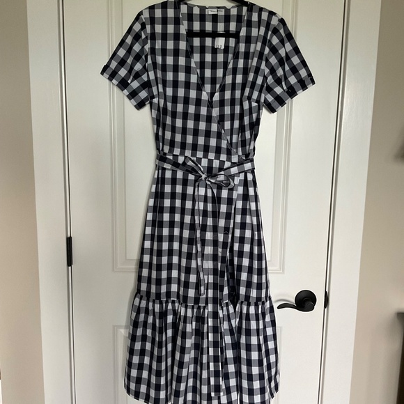 NWT GAP Blue and White Plaid Wrap Ruffled Midi Dress SZ M - Picture 2 of 6